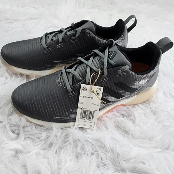 Athletic_Shoes